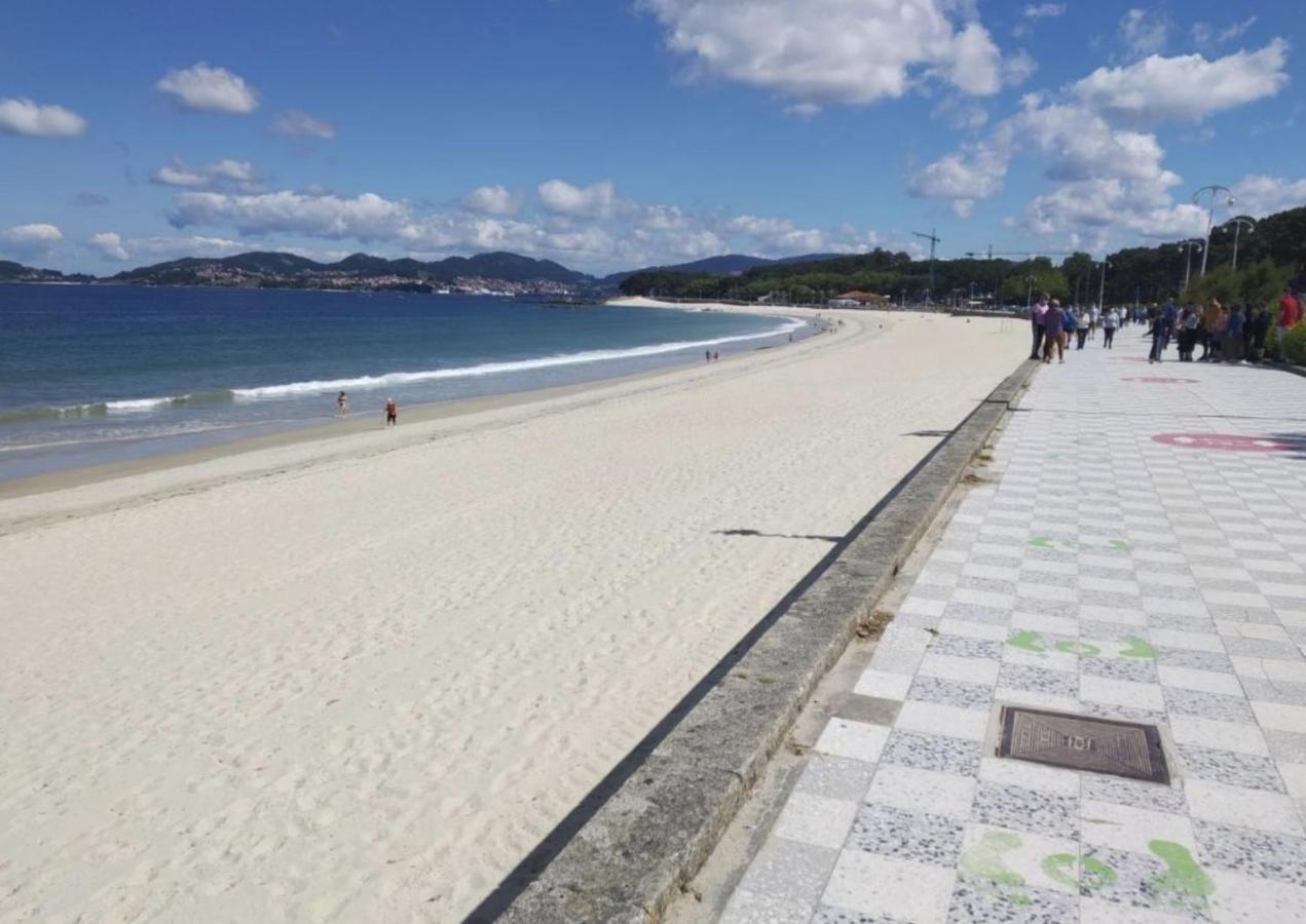 Samil Apartment, primera línea de playa con Wifi y Garaje Vigo Exterior foto